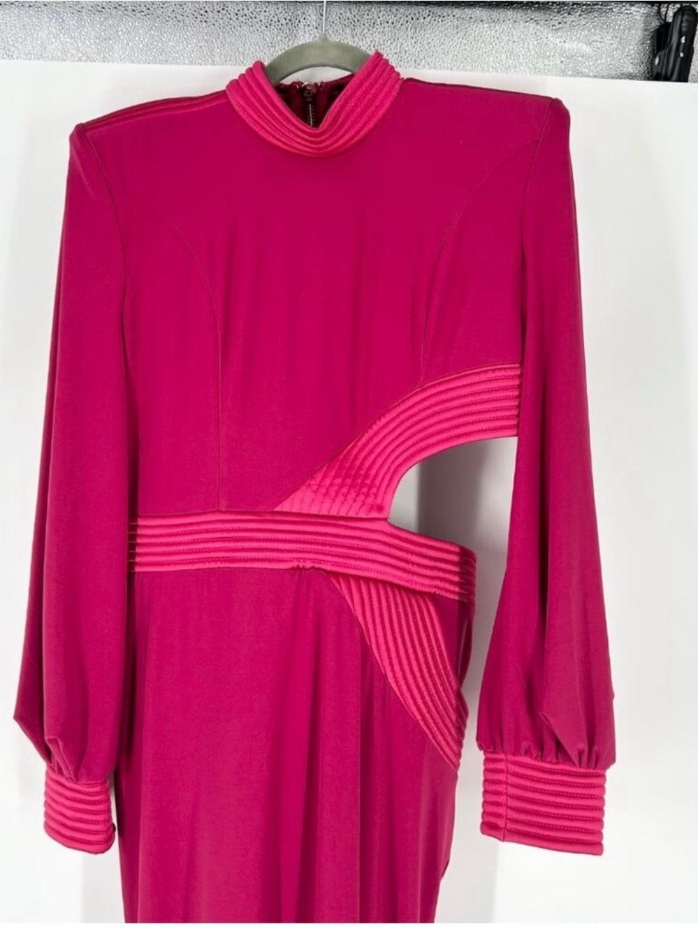 Zhivago Fuchsia Midi Dress with Cutout Waist and Bishop Sleeves, pre-owned. Sz 8 - Picture 6 of 16